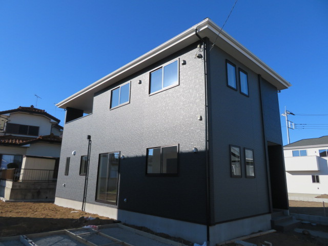 高崎市岩鼻町１期（全４棟）3号棟の外観