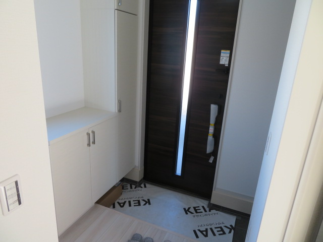 高崎市岩鼻町１期（全４棟）3号棟の玄関