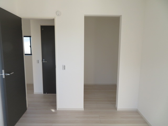 高崎市岩鼻町１期（全４棟）3号棟の収納