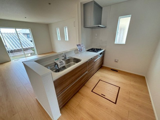 【キッチン】 | 廿日市市阿品台3（阿品駅）全2区画　NO2 | 機能的なシステムキッチン☆都市ガス☆