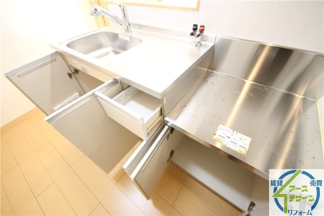 メゾネット・アンジュ参番館のキッチン|※類似写真