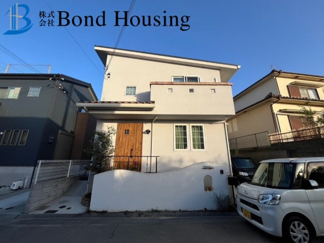 一条工務店施工 太陽光 オール電化 西区伊川谷町潤和 良質戸建