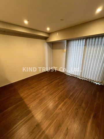グランドメゾン新梅田タワー THE CLUB RESIDENCEの居間・リビング