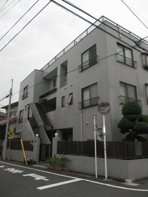 メゾンナカジマの外観