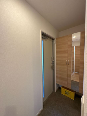 【玄関】 | ハイツブリエ