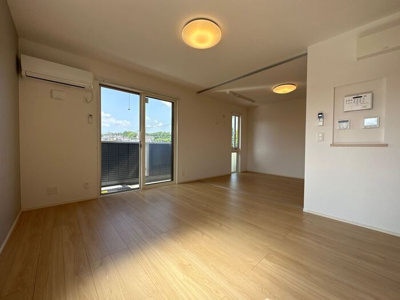 【居間・リビング】 | ハイツブリエ