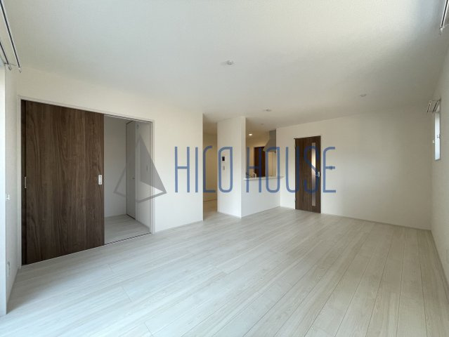 Sumai-to川越市かすみ野09の居間・リビング