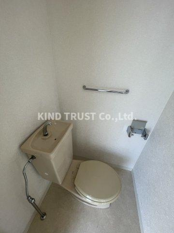 相和ビル1号館のトイレ|ゆったりとした空間のトイレです