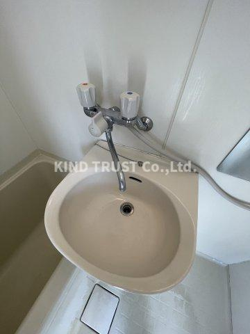 相和ビル1号館の洗面所|脱衣スペースもあります