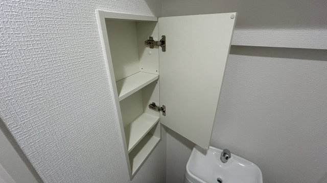 久留米市諏訪野町　新築戸建【3号棟】のトイレ
