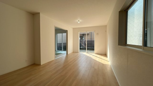 久留米市諏訪野町　新築戸建【3号棟】の居間・リビング