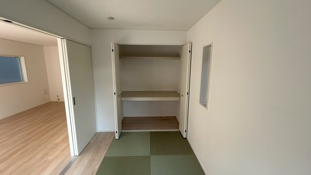 久留米市諏訪野町　新築戸建【3号棟】の収納