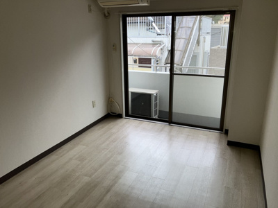 【内装】 | ピロ・ルシュリカ