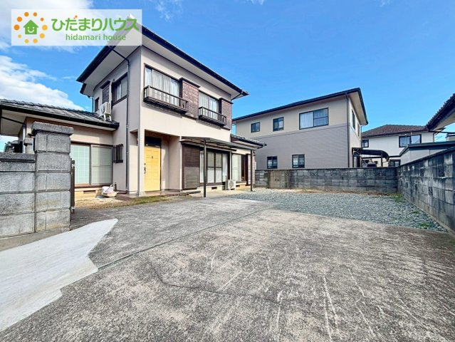 日立市田尻町１丁目　中古戸建の駐車場|駐車場４台止められます(^^♪