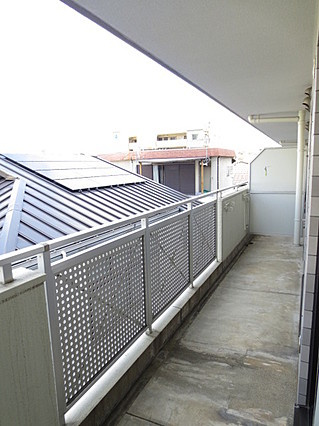 グランディア篠原のバルコニー