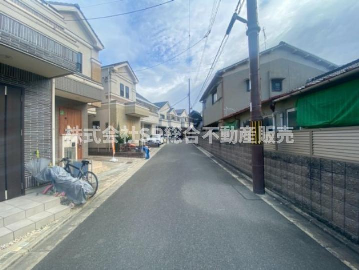 稲田本町2丁目中古戸建の前面道路含む現地写真|前面道路含む現地写真です