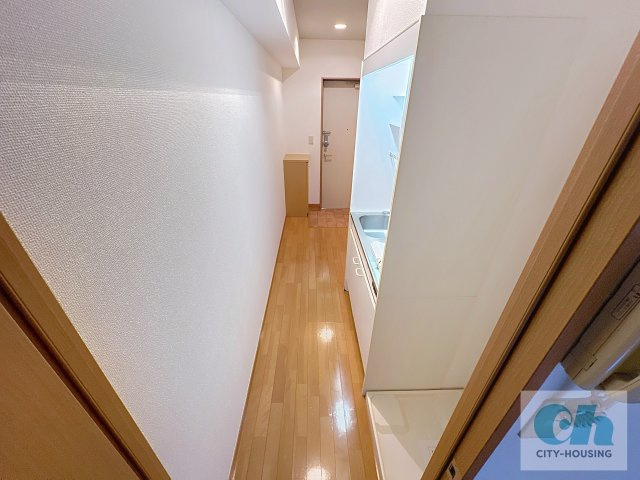 ベルヒルズ 203号室の玄関