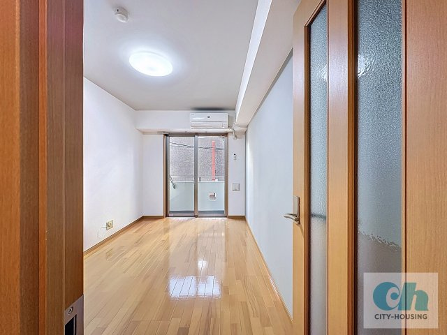 ベルヒルズ 203号室の玄関