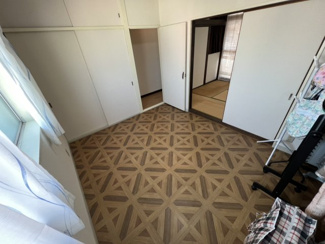 【洋室】 | 東大阪市衣摺5丁目 | 3階　東側