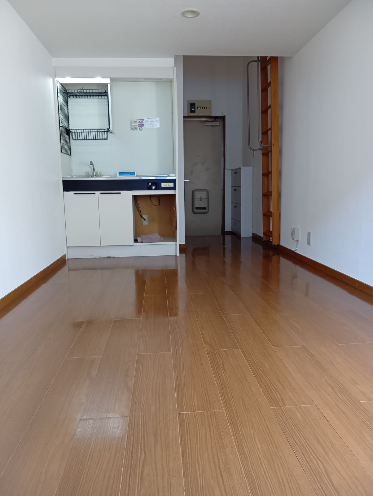 世田谷KMハイツの居間・リビング