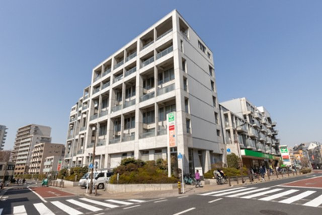 ＲＯＫＡ　ＴＥＲＲＡＺＺＡの外観