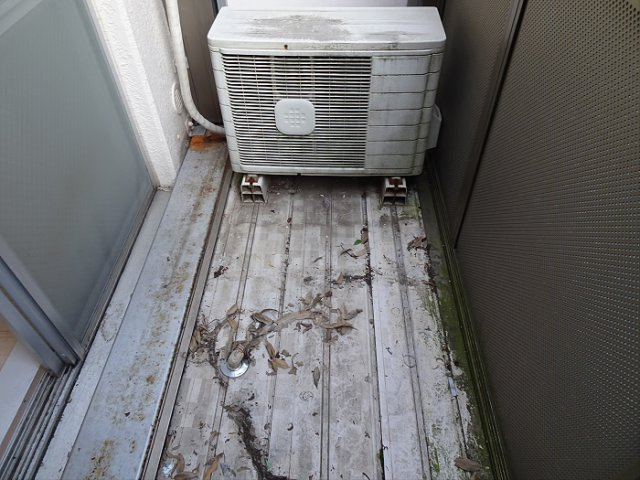 参宮橋五番館のバルコニー