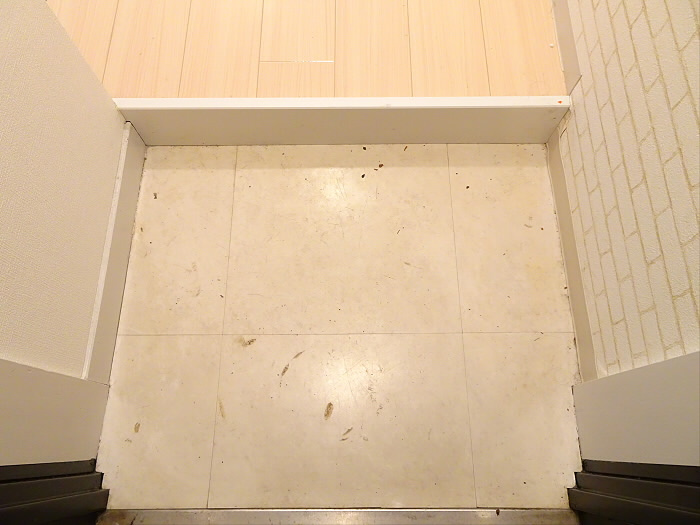 参宮橋五番館の玄関