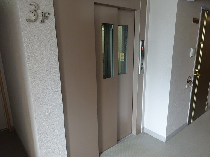 プリンセスコート赤堤のロビー