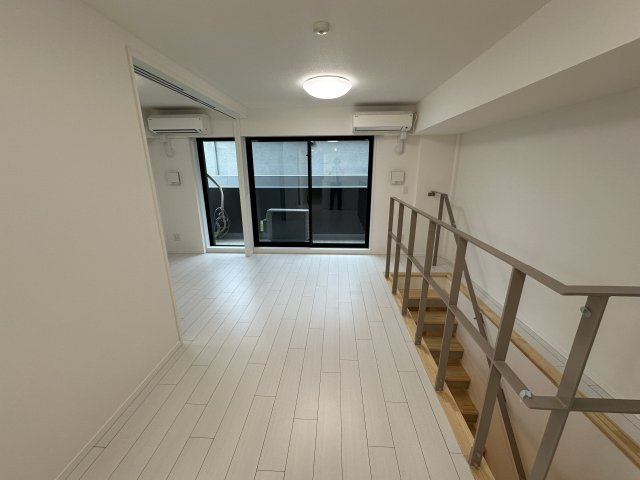 ＧＲＡＮ ＰＡＳＥＯ三宿の居間・リビング|リビングです