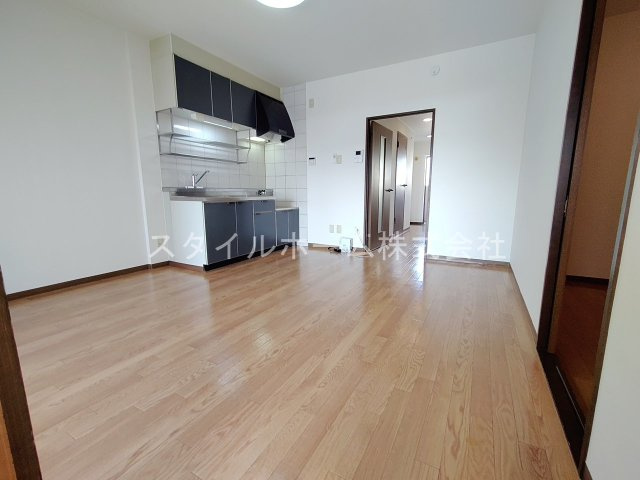 杉浦マンションの居間・リビング