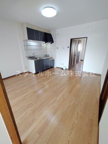 杉浦マンションの居間・リビング