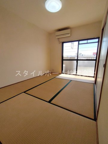 杉浦マンションの和室