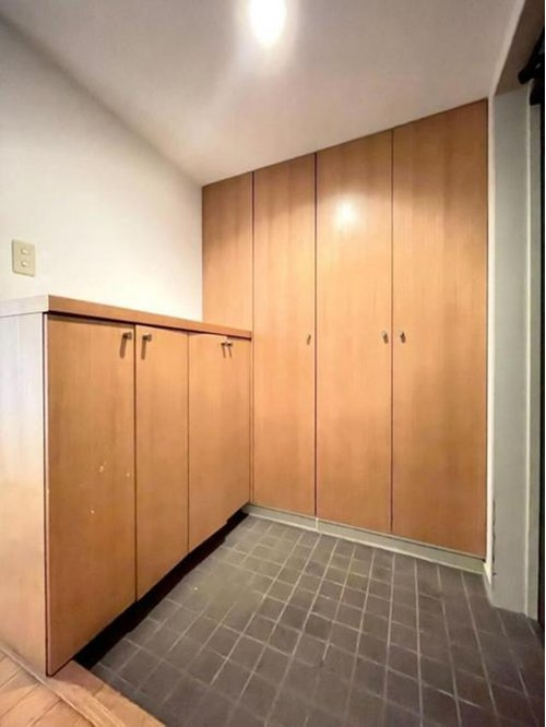 シティパル武蔵野の玄関|収納たっぷりの玄関。