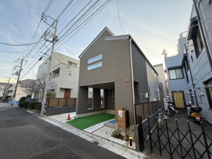 【外観】 | 2025年12月1日撮影