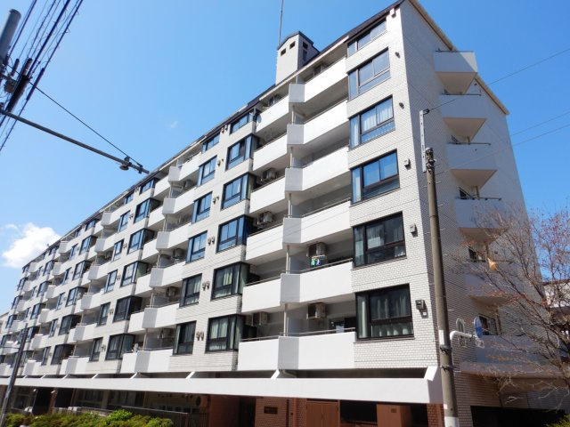 北新宿パークハイツの外観