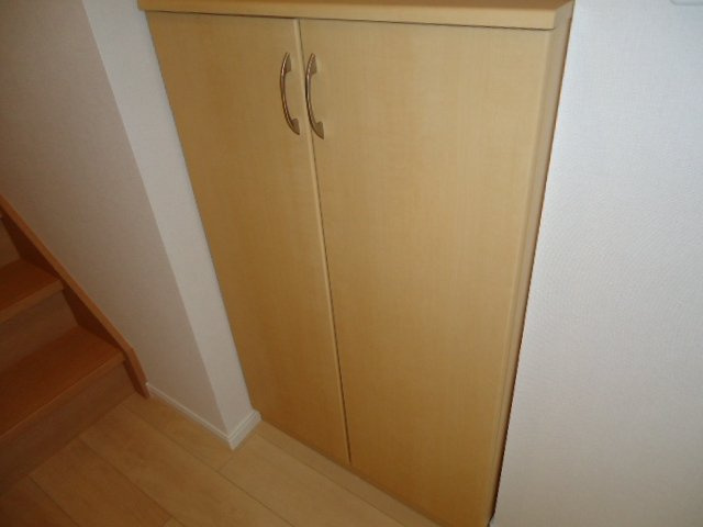 GrandeurSUMZⅡA（グランドゥール　サムズ　ツー）　の収納|シューズボックス