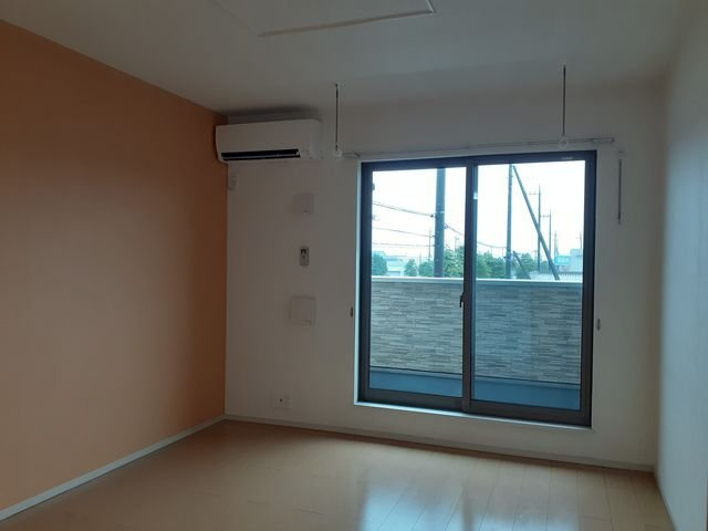 リバーパークの居間・リビング