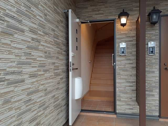 リバーパークの玄関