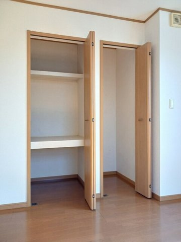 メープル　アベニューの収納