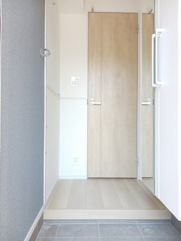 カミーノ　アムレト　Ⅰの玄関