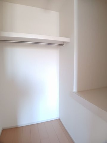 エレヴァ―トピアＥの収納