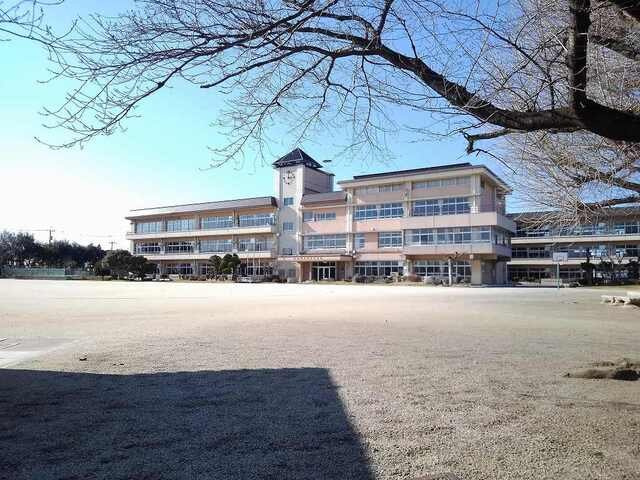 エレヴァ―トピアＥの周辺|佐野市立田沼小学校まで850m