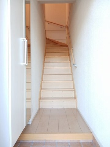 エレヴァ―トピアＥの玄関