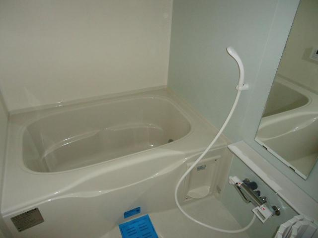 ネオ・プレミアム　Ａ棟の浴室|バス