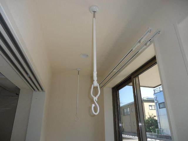 ネオ・プレミアム　Ａ棟のその他|室内物干