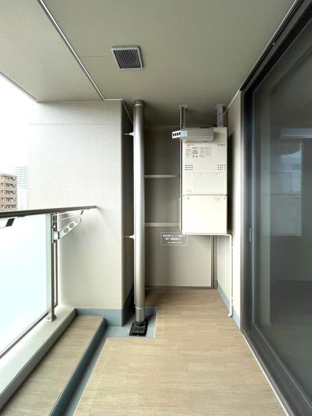 白金ザ・スカイ東棟の居間・リビング