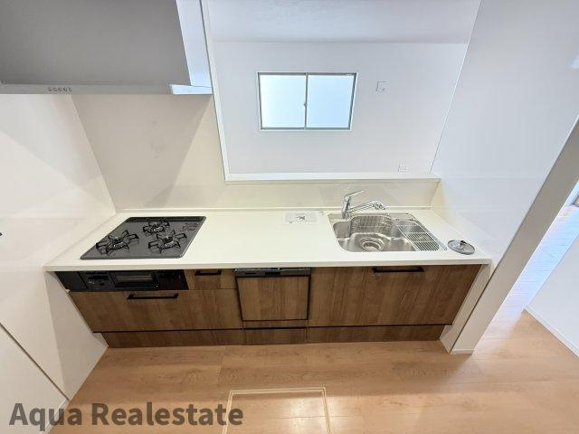 高松市三条町新築戸建のキッチン|きれいなキッチンです