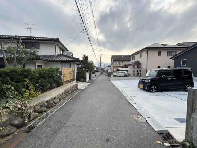 SUN COURTーサンコート－小倉南区葛原本町5丁目【小倉南区　新築戸建て】の前面道路含む現地写真|現地撮影　2025,12,8　サンコート 小倉南区葛原本町5丁目8号地