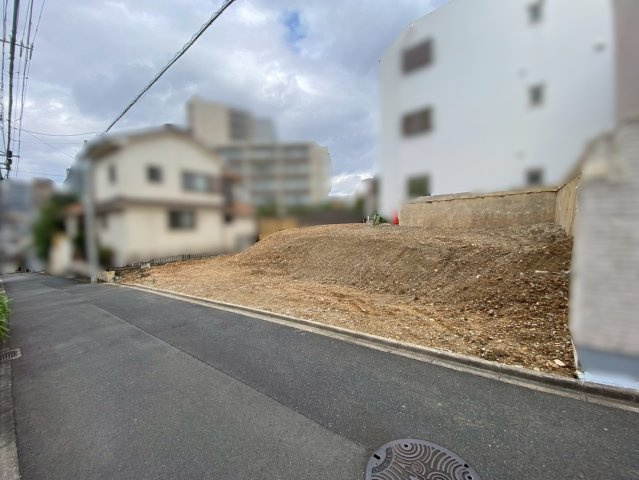 【前面道路含む現地写真】の画像