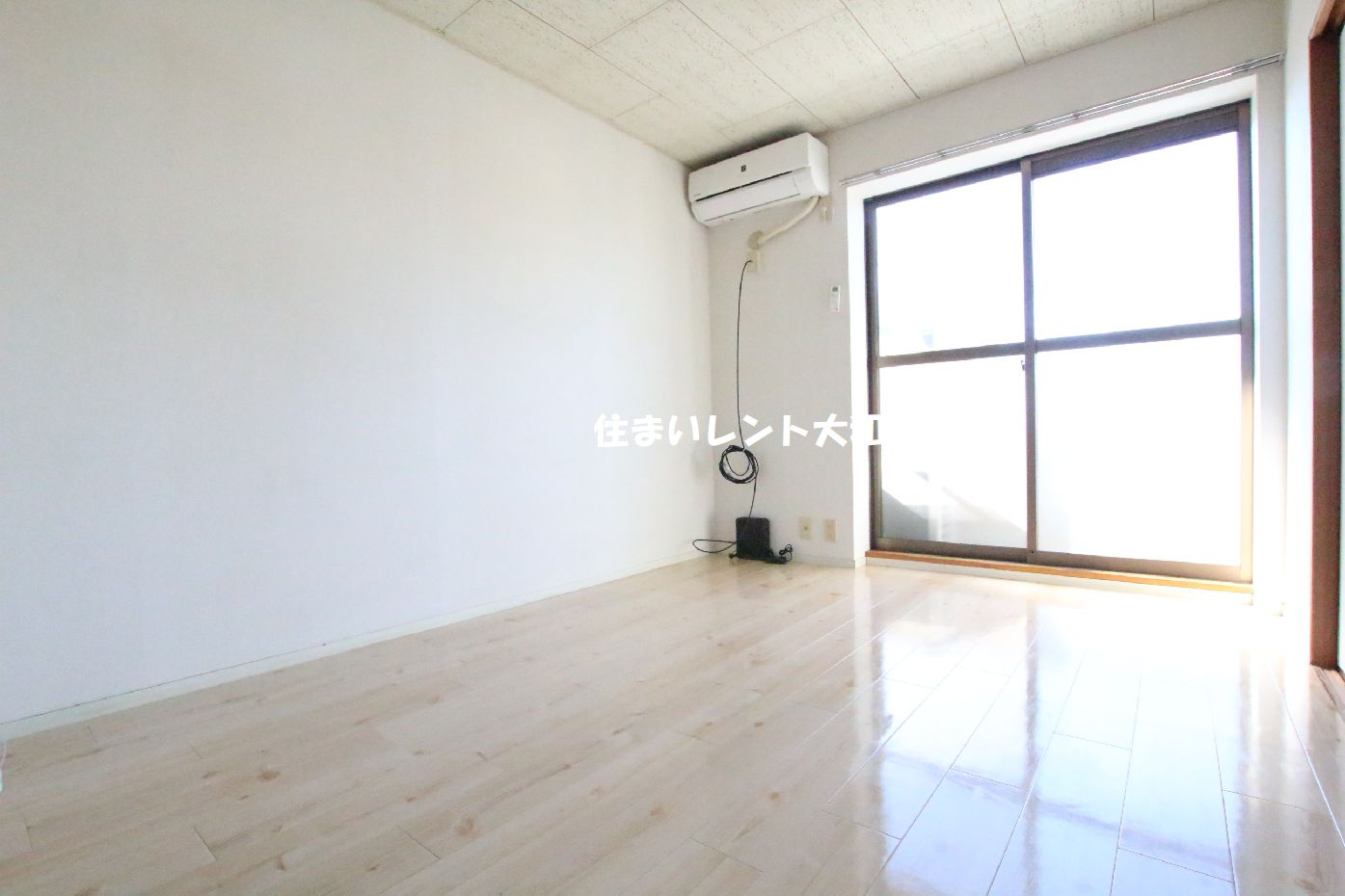 クレインSKの居間・リビング